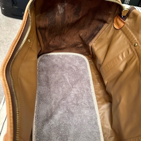 Louis Vuitton Brown Monogram Men's Bag - Picture 8 of 10